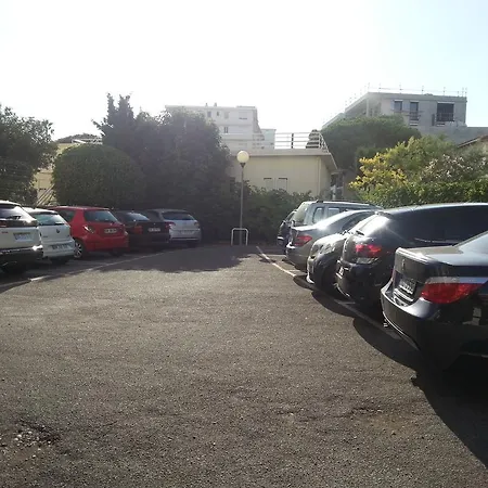 Le Palais Du Tropique