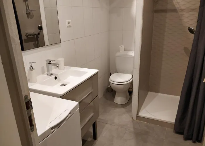 Le Palais Du Tropique * Juan-les-Pins